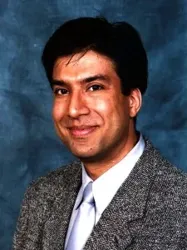 Dr. Syed Abbas Raza को तस्बिर
