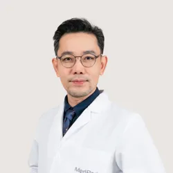 Dr. Vorachai Chuenchompoonut کی تصویر